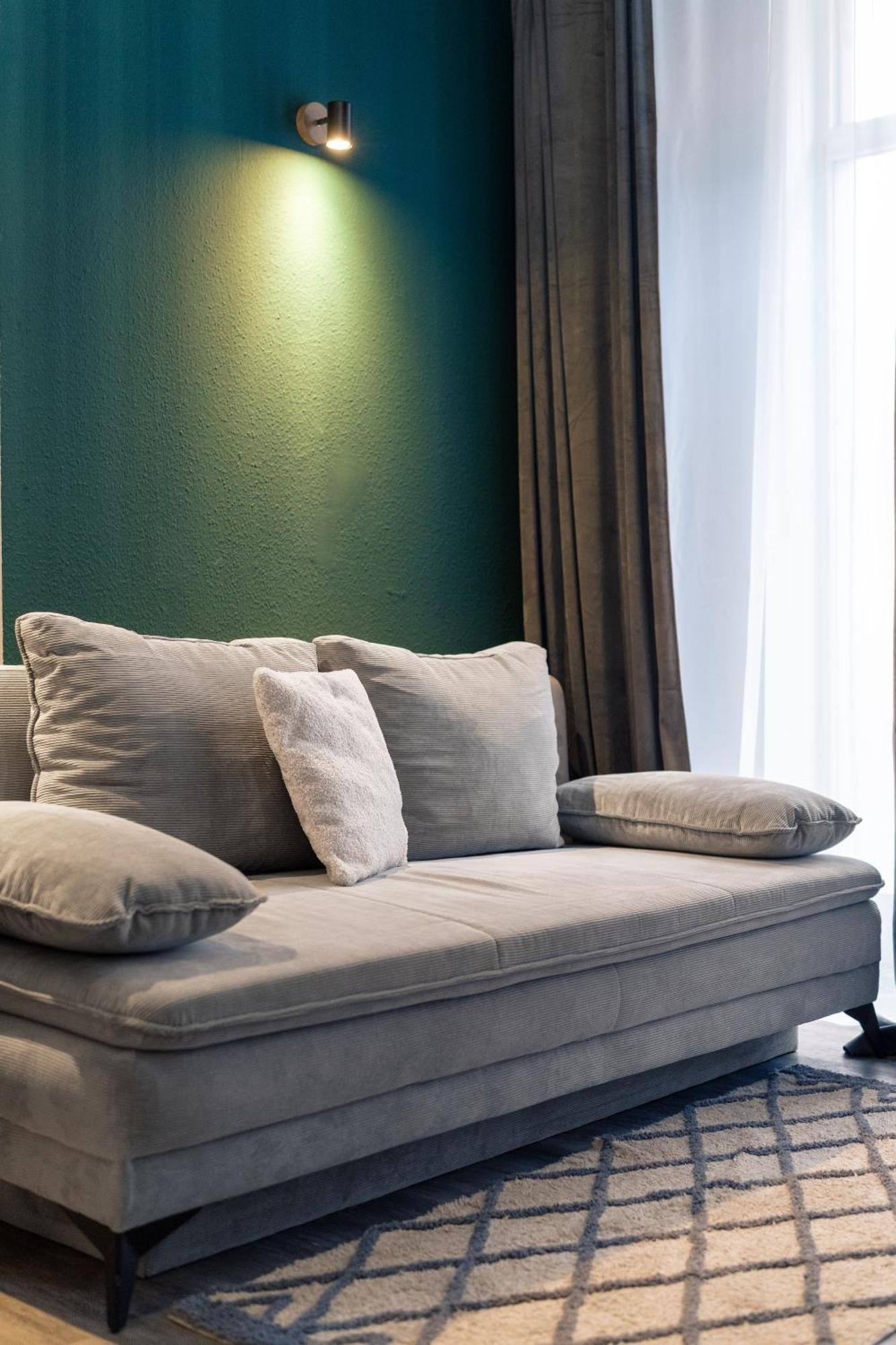 Modern Living Apartment - 3-Zimmer - Nuernberg Nord, Ruhige Seitenstrasse, Fusslaeufig Strassenbahn المظهر الخارجي الصورة