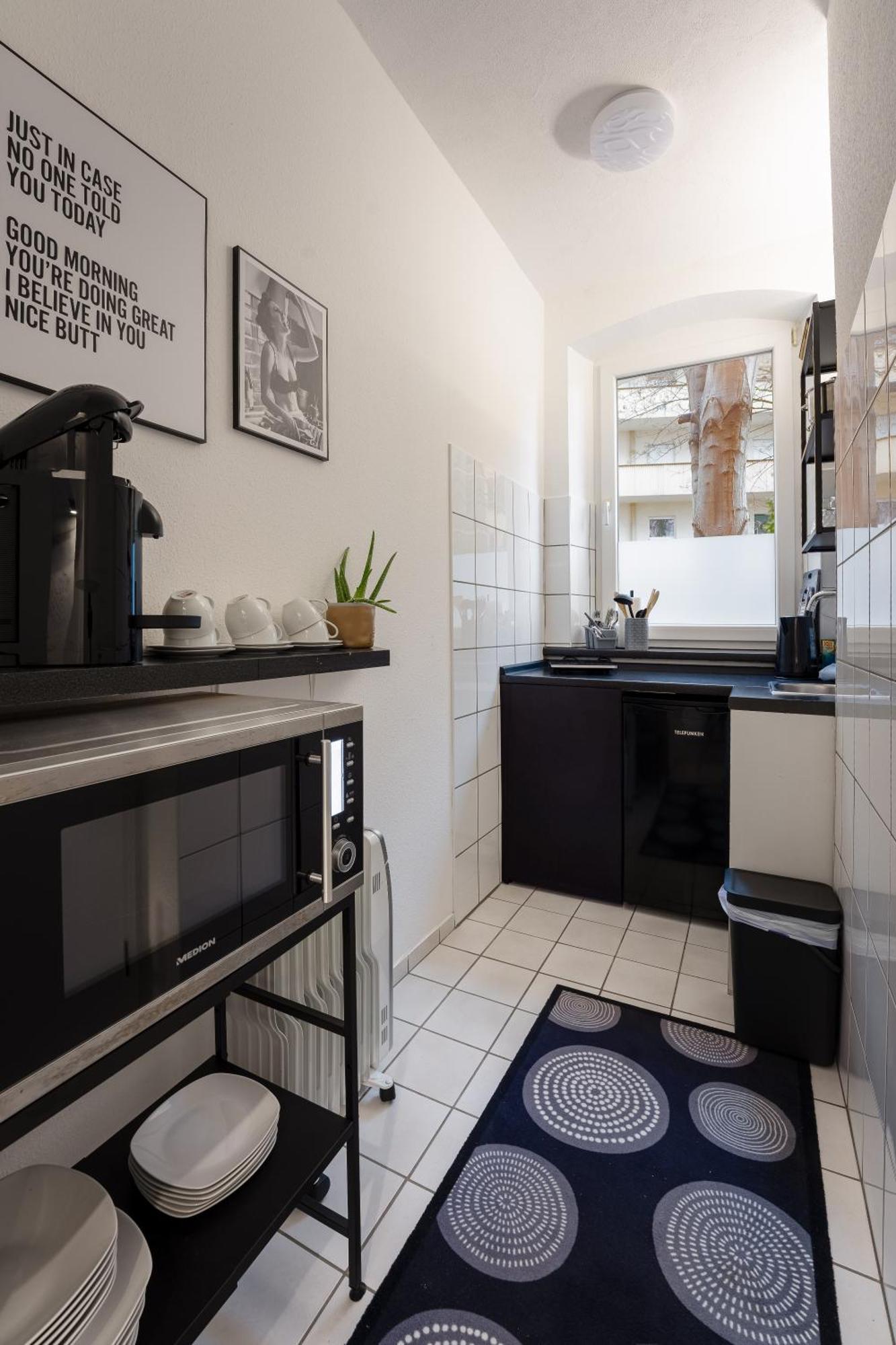 Modern Living Apartment - 3-Zimmer - Nuernberg Nord, Ruhige Seitenstrasse, Fusslaeufig Strassenbahn المظهر الخارجي الصورة